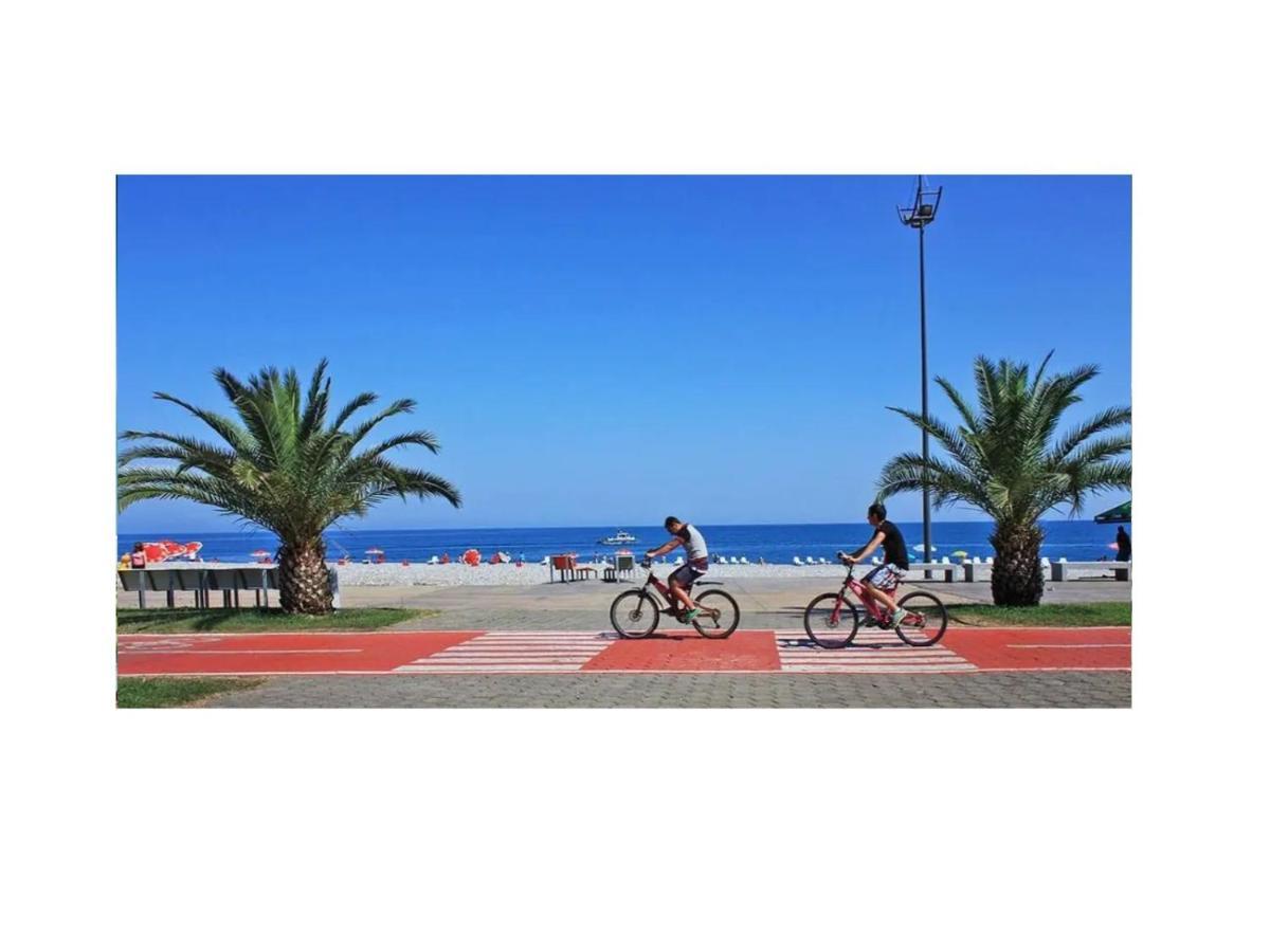 Four Season * Batumi