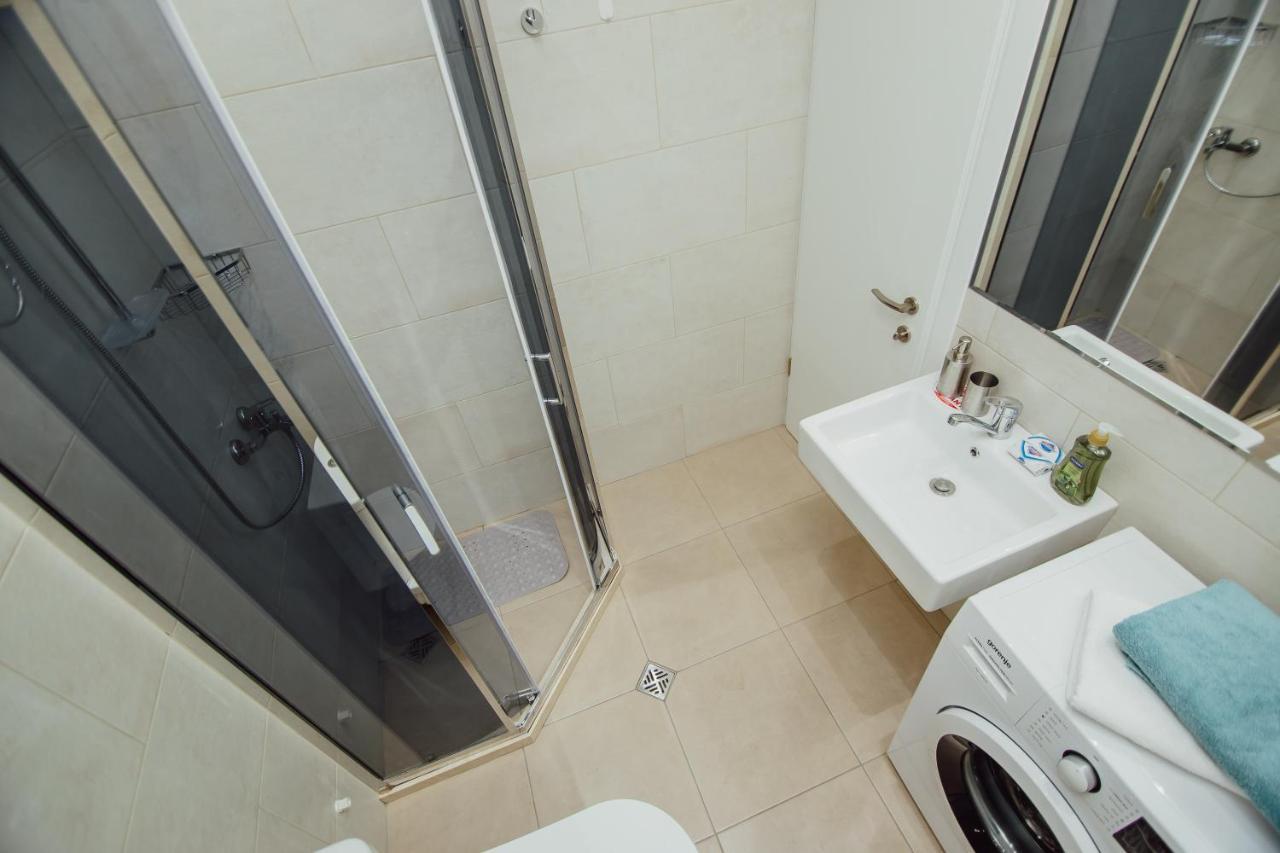 Four Season Apartment Batumi